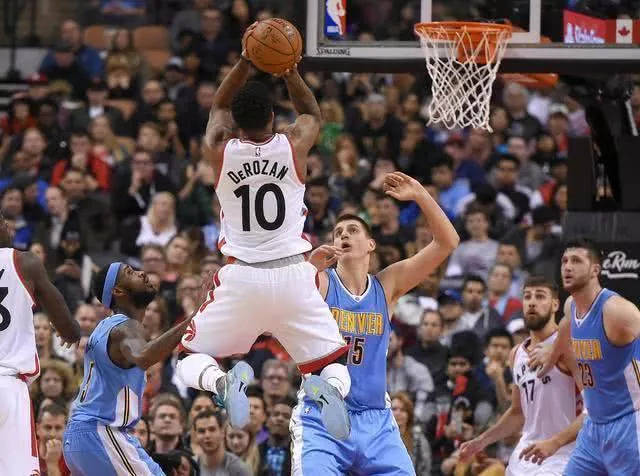 他始终保持 他始终保持