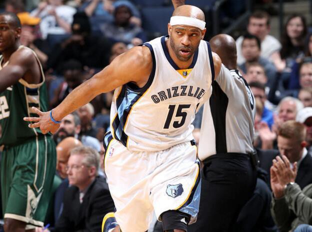 德天空：德科正在尝试签约纳坦-塔，巴萨愿意支付2000万欧元