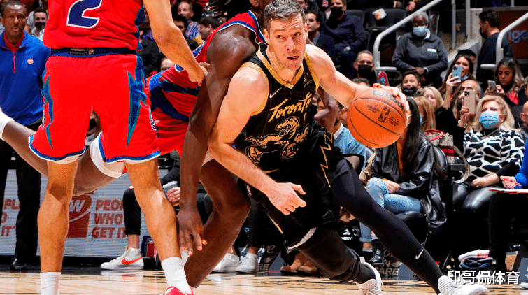 [NBA]阿门抢断快攻 一条龙飞身暴扣