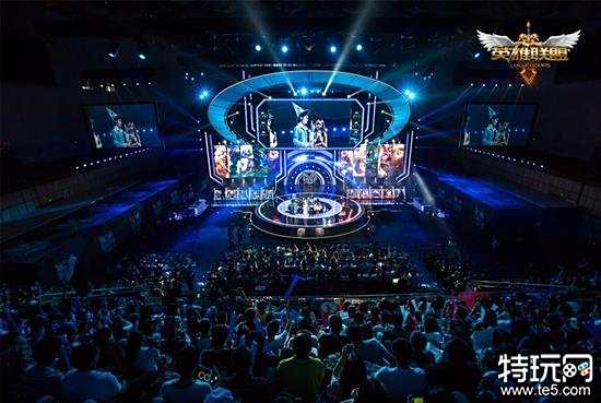 角空位三分 角空位三分