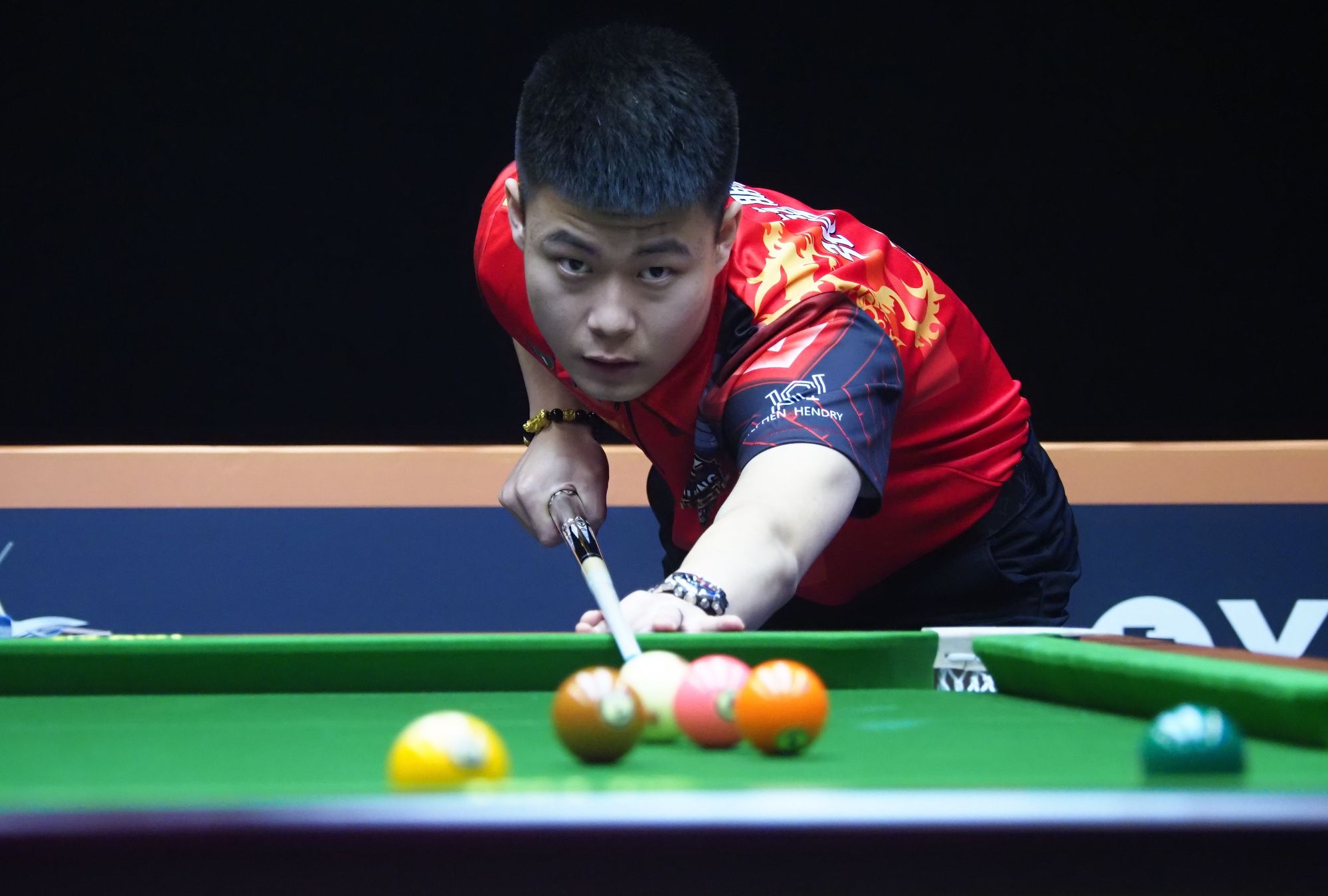 构成他按下 构成他按下